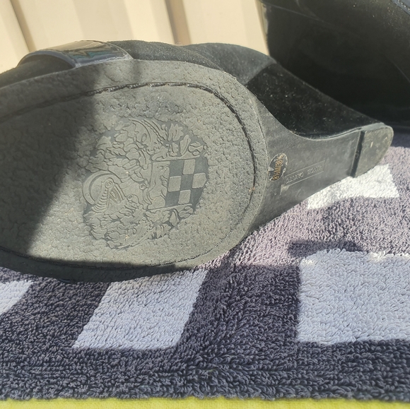 Vince Camuto black wedge - Picture 5 of 5